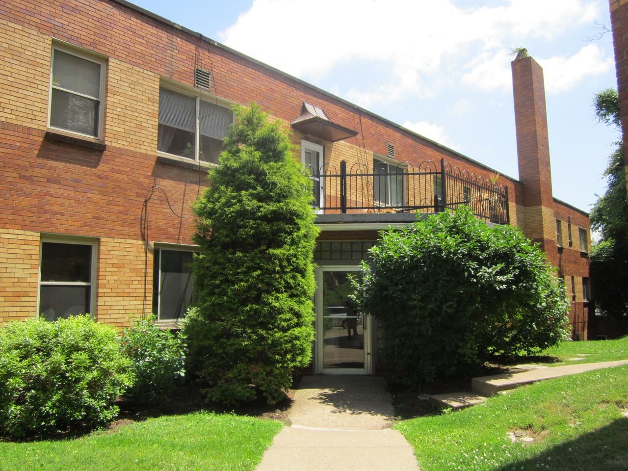 5712 Phillips Ave #B1 - Photo 4 of 64