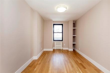 788 Columbus Ave #2F - Photo 2 of 6
