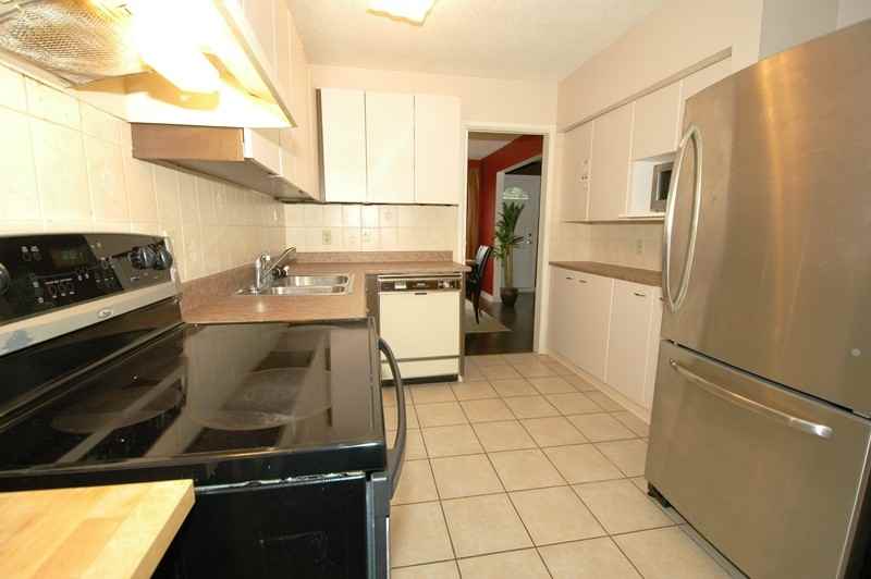 115 Rutherford Ct - Photo 2 of 15