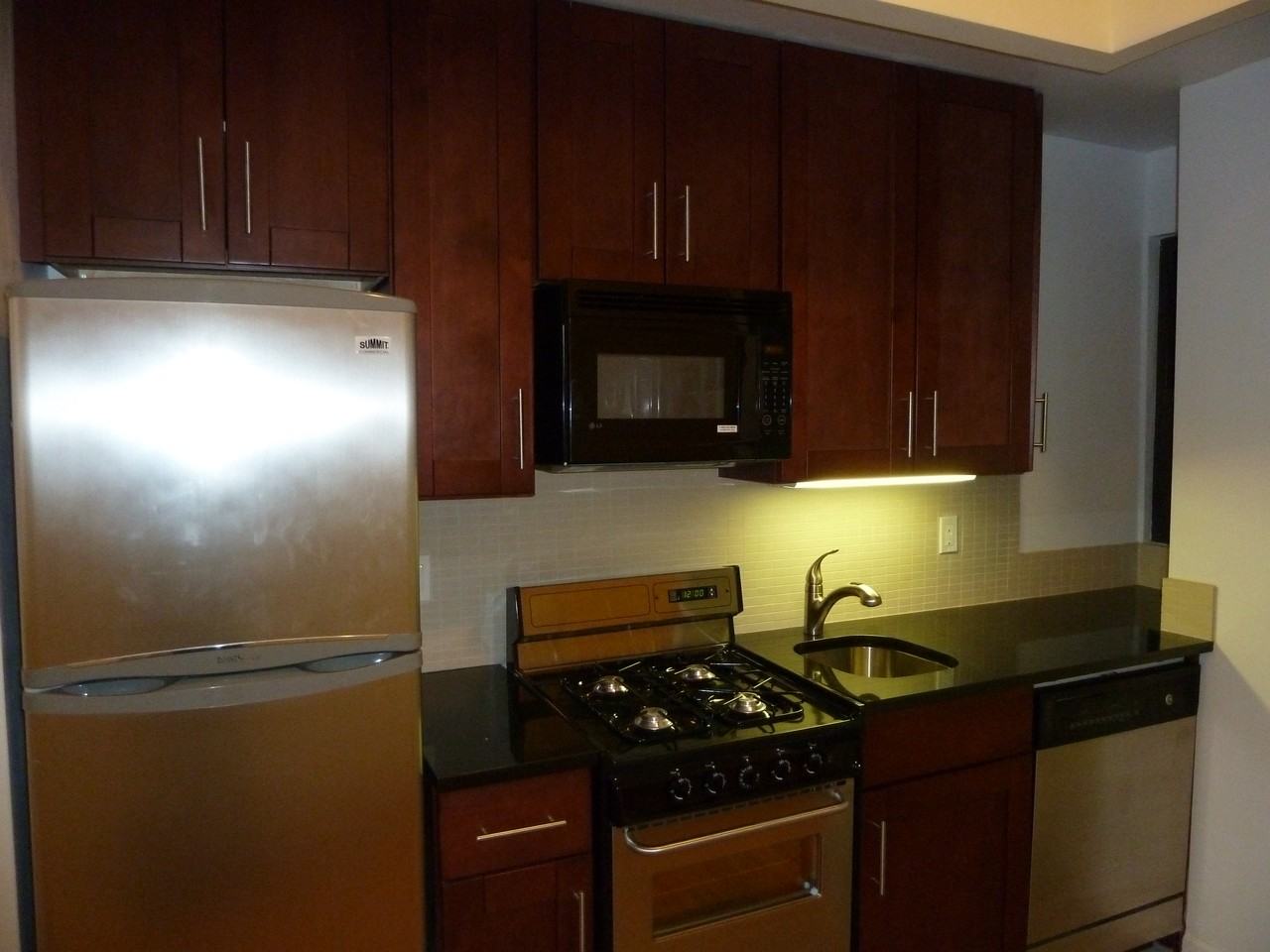 221 E 82nd St - Photo 2 of 3