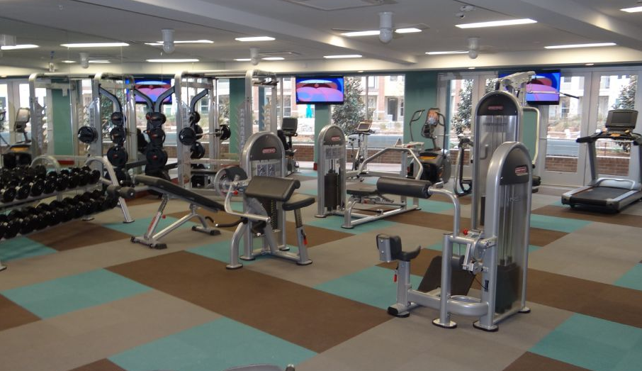 5201 Amesbury Dr - Photo 3 of 6