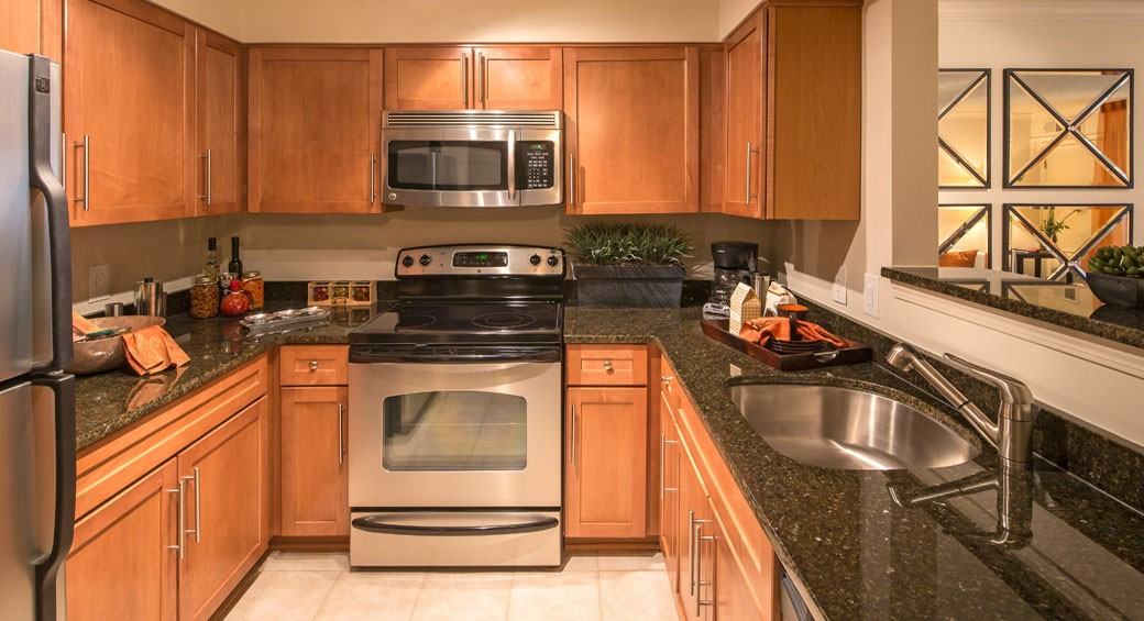 5983 Richmond Hwy - Photo 2 of 6