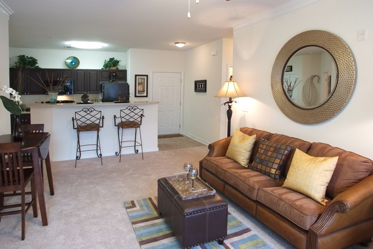 2241 Wisteria Ln - Photo 3 of 3