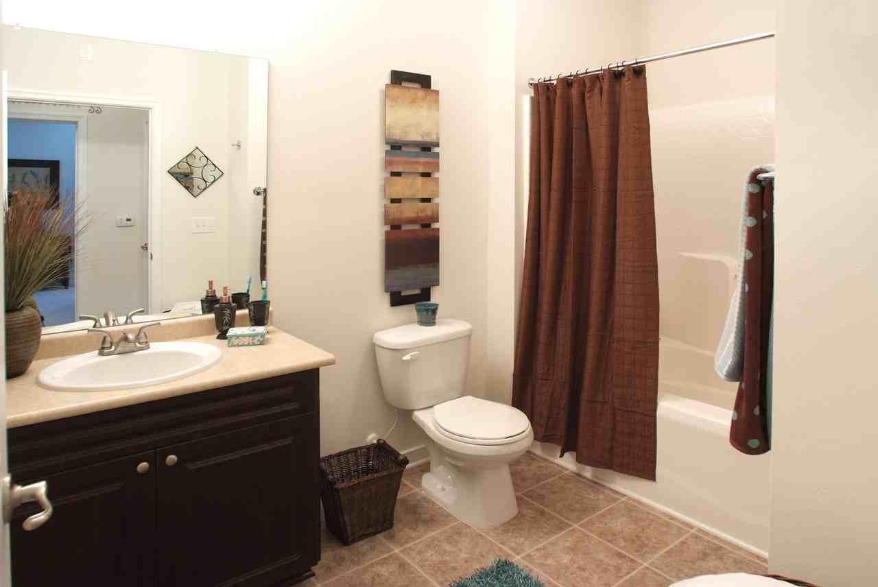 2241 Wisteria Ln - Photo 2 of 3