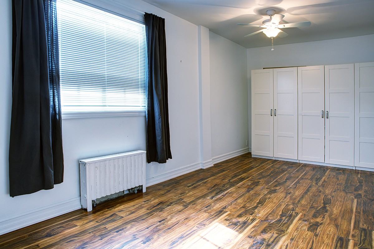 124 Eighth St #1 - Photo 3 of 13