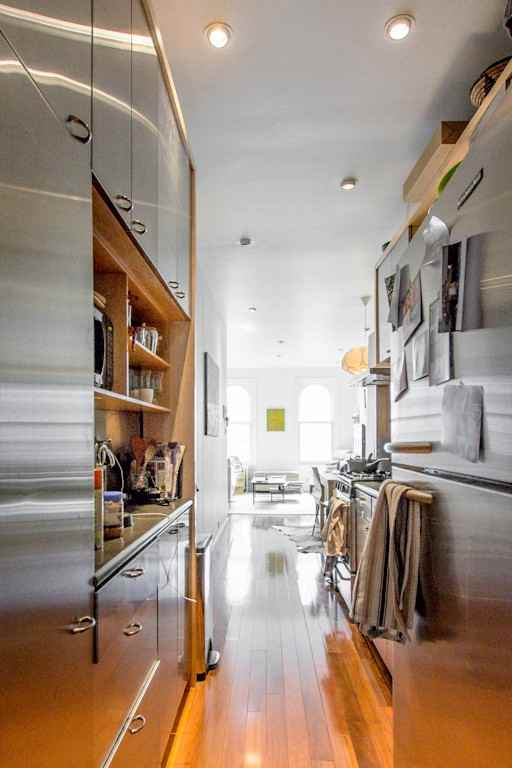 King Street - Photo 2 of 6