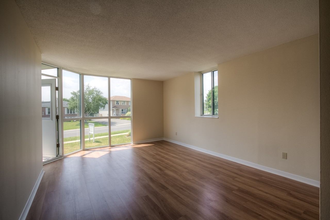 840 Sutton Mills Ct - Photo 3 of 12