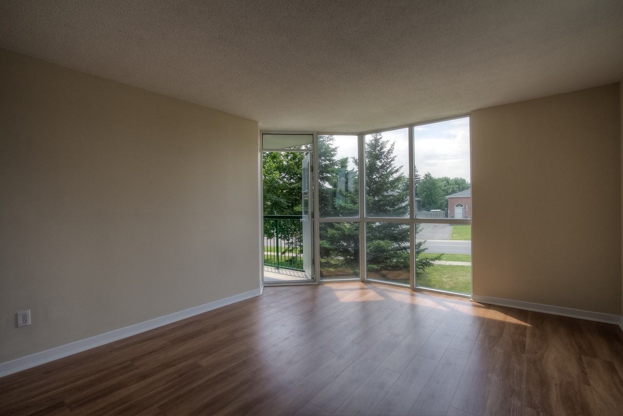 840 Sutton Mills Ct - Photo 2 of 12