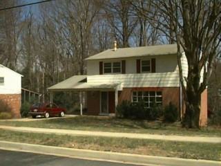 4427 Rockcrest Dr - Photo 2 of 3