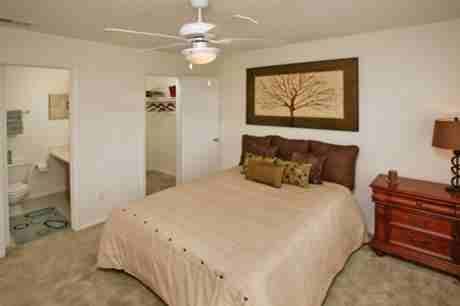 2500 Central Dr - Photo 2 of 4