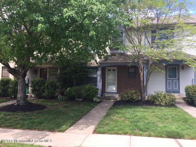 27 Chadwick Ct - Photo 2 of 20