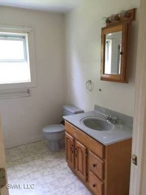 355 Jersey Way - Photo 3 of 10