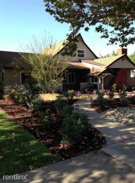 580 Hendrix Ave - Photo 3 of 13