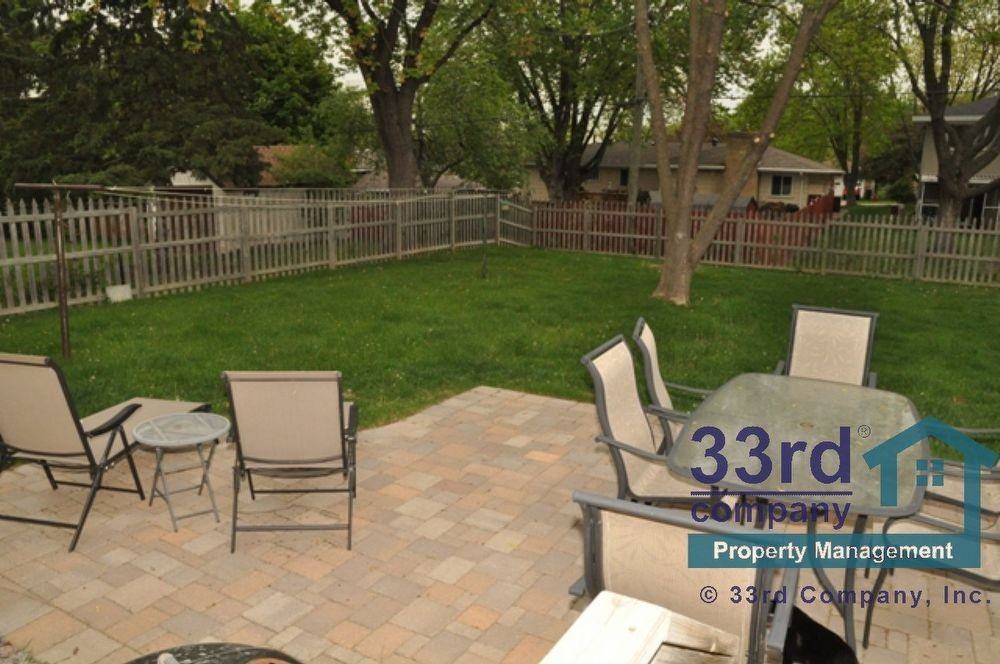 3100 Louisiana Ave N - Photo 2 of 12
