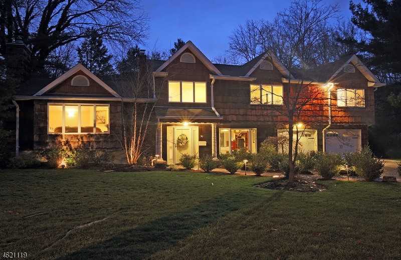 50 Martin Rd - Photo 2 of 18