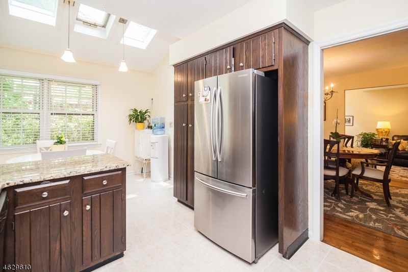 111 Pine Grove Rd - Photo 3 of 21