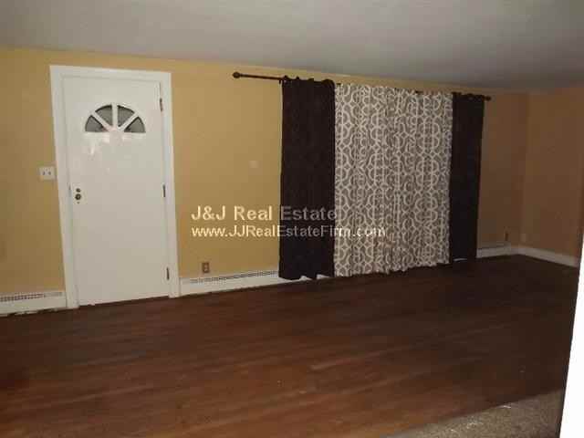 212 Pakachoag St - Photo 3 of 12