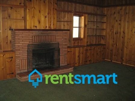 520 South Ave E - Photo 2 of 4