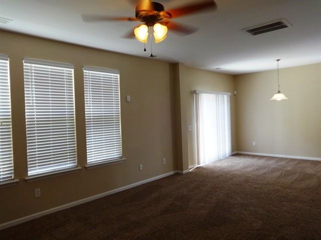 577 English Oak Cir - Photo 3 of 14