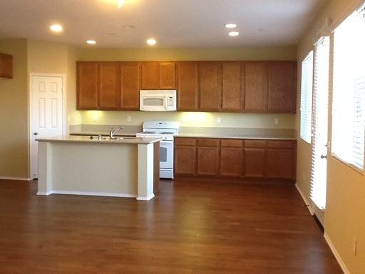 1638 Palermo Dr - Photo 2 of 14