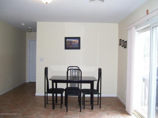 107 Crestwood Dr - Photo 2 of 12