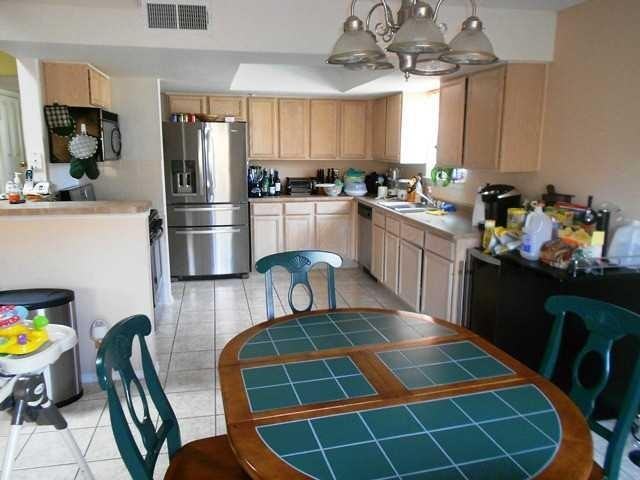 4621 Robert Holt Dr - Photo 3 of 9