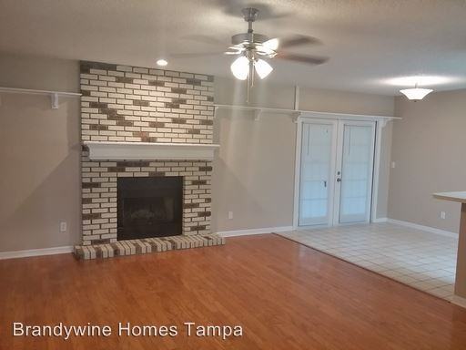 9714 Cypress Shadow Ave - Photo 3 of 8