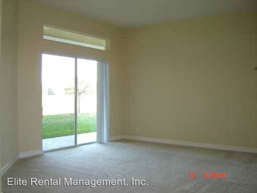 1348 Bridge Hill Ln - Photo 3 of 11