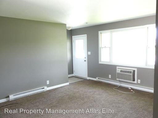 1755 Molitor Rd - Photo 3 of 9