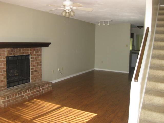 959 Dickenson Ave - Photo 2 of 12