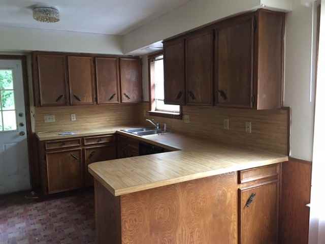 1207 Ruiz Dr - Photo 3 of 5