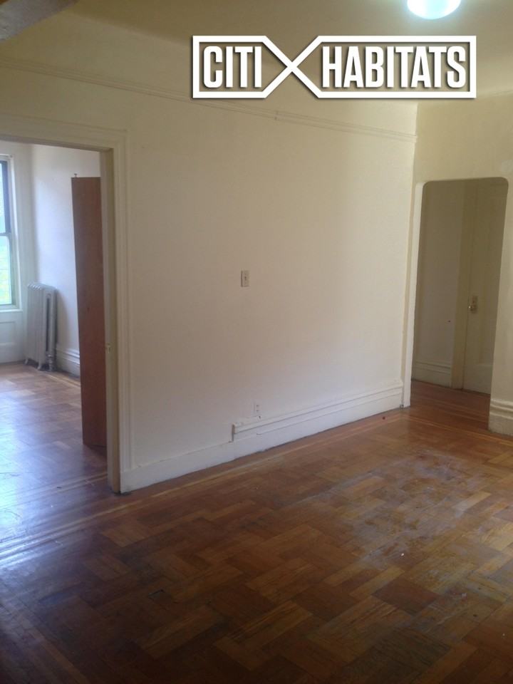 2473 Davidson Ave 5B - Photo 2 of 13