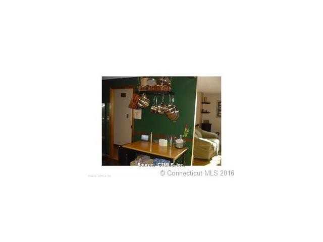 36 Maple Ridge Rd - Photo 3 of 16