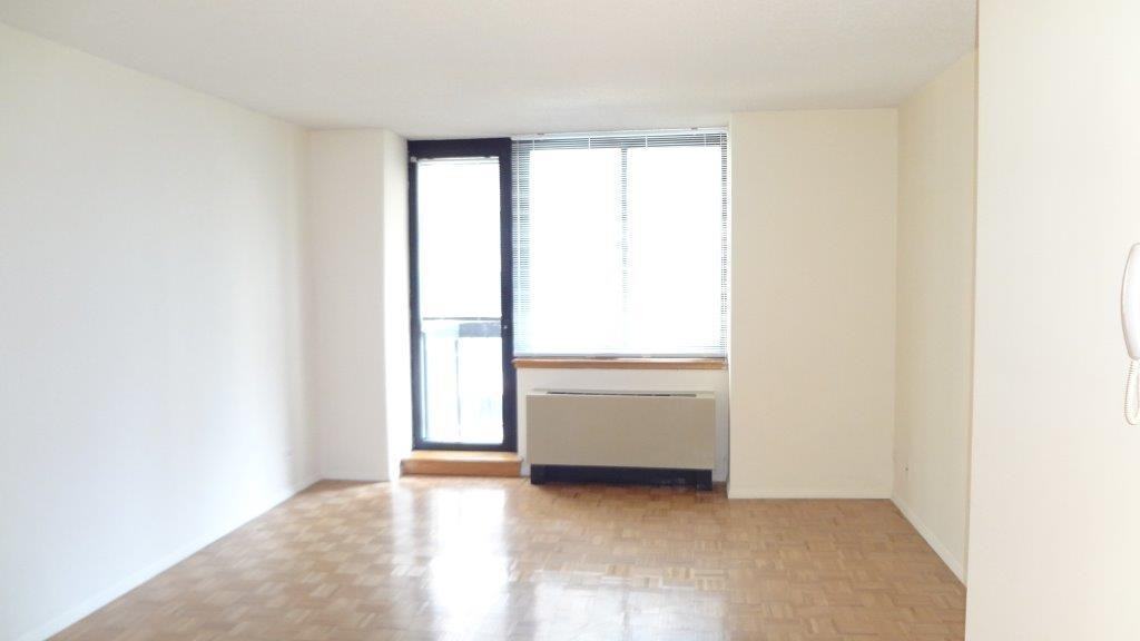 250 East 40th Street