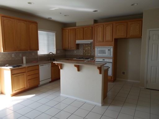 5814 Delamar Dr - Photo 3 of 9