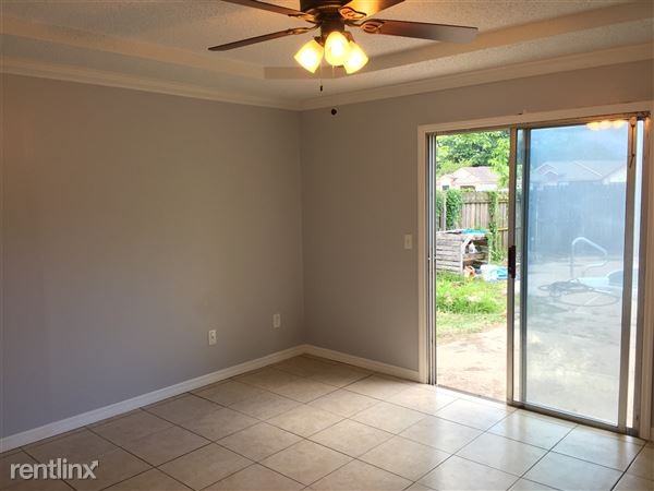 2658 Orange St - Photo 2 of 8