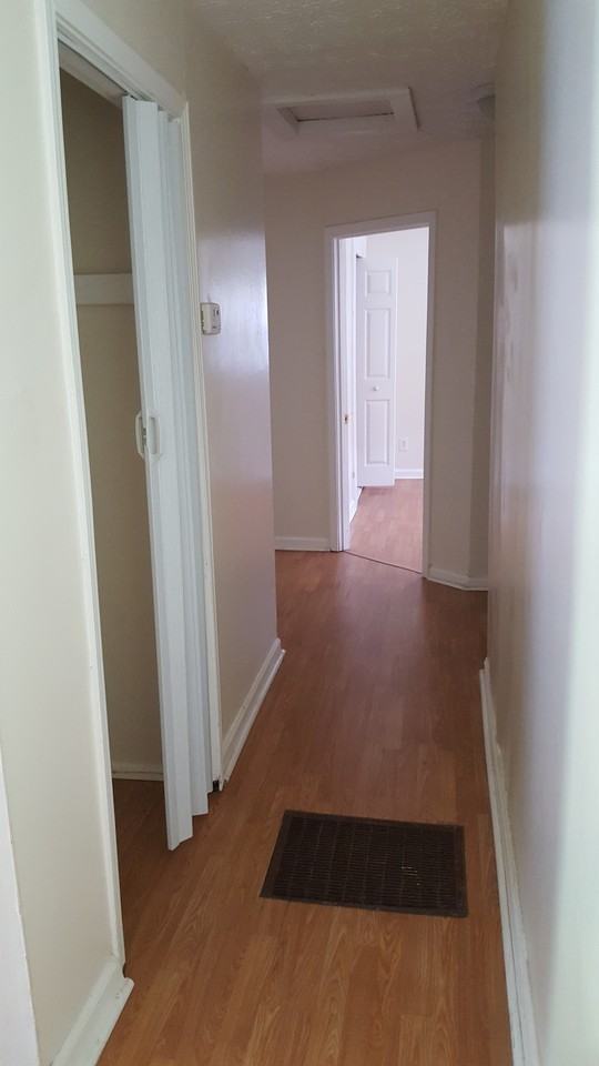 2211 Addison Pl NW - Photo 3 of 9