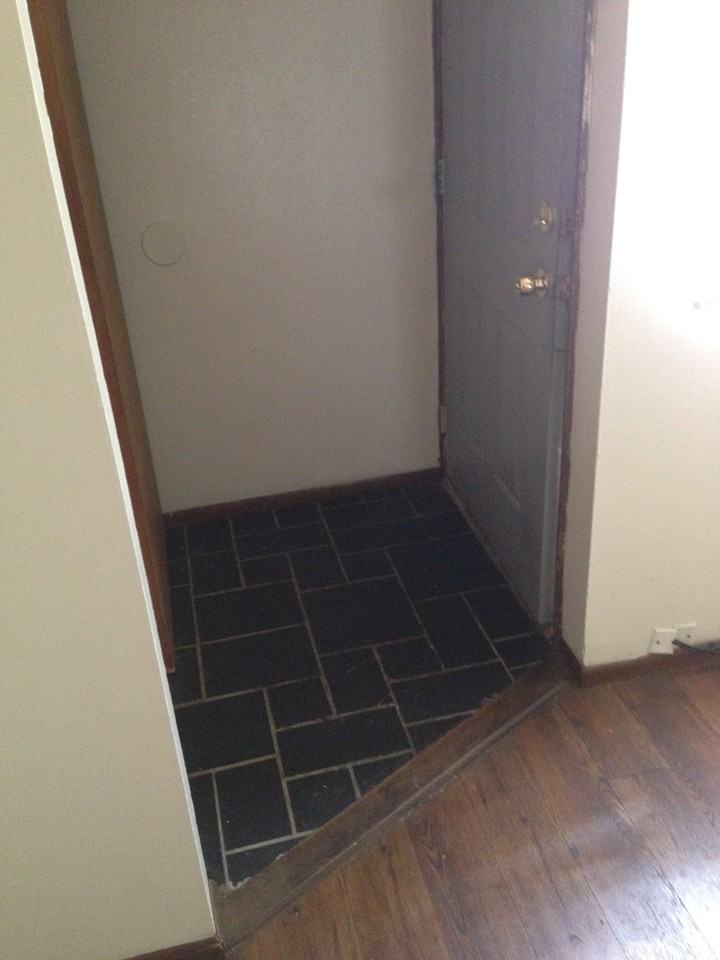 9040B N 95th St - Photo 2 of 10