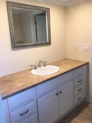 899 West Drew Street - Photo 2 of 5