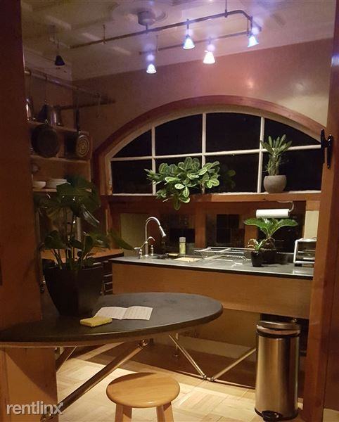 104 Baker St #2 - Photo 2 of 10