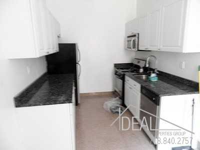 928 Washington Avenue #4A - Photo 3 of 5