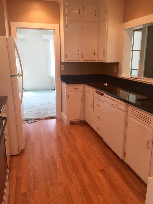 19 Nichols St - Photo 3 of 10