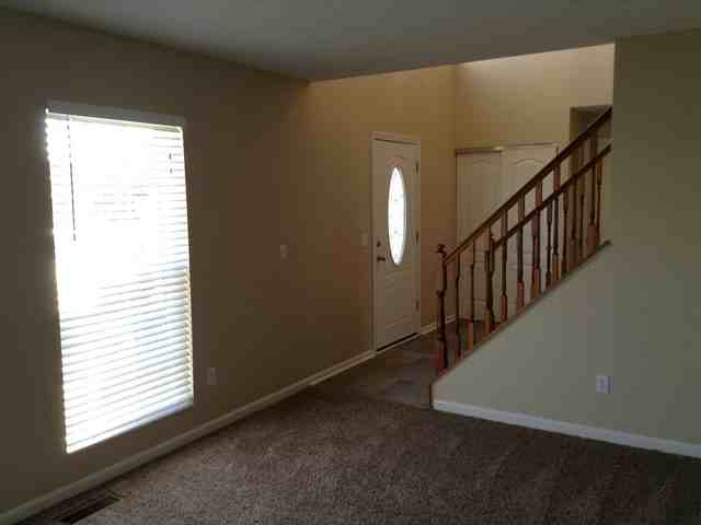 1958 Peach Blossom Ln - Photo 3 of 14