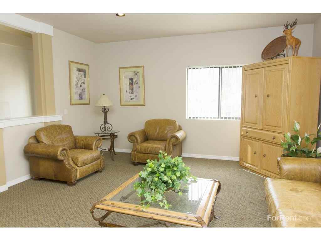 Lynmar Apartment Homes - Photo 3 of 19