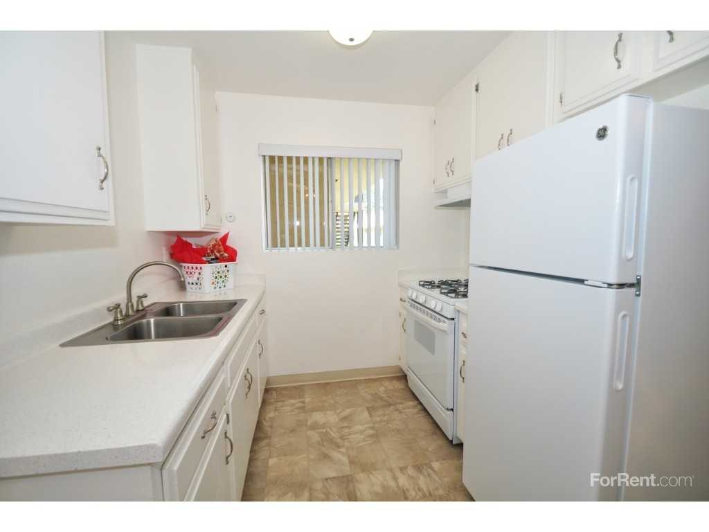 Villa Seville - Photo 2 of 20