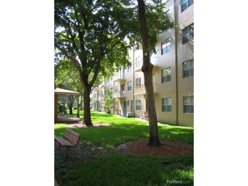 Seawind Lakes II - Photo 2 of 9