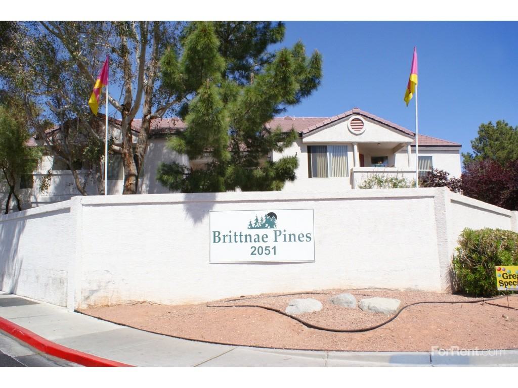 Brittnae Pines - Photo 2 of 19