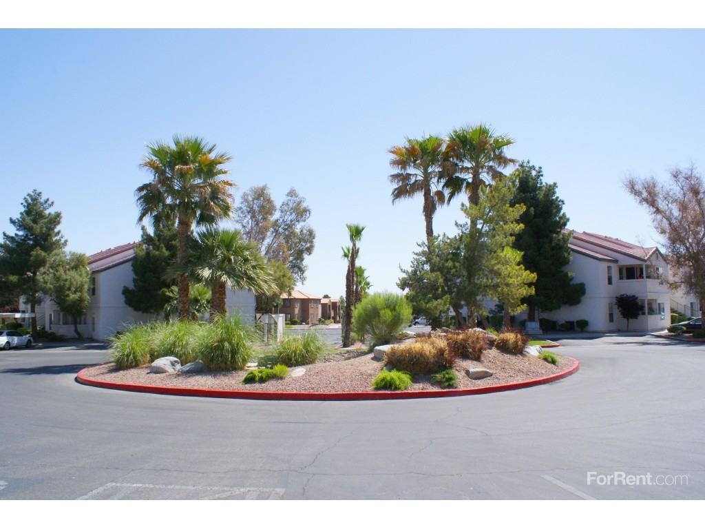 Brittnae Pines - Photo 3 of 19