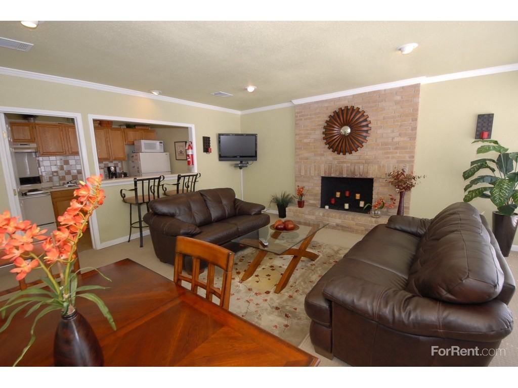 Bent Tree - Photo 3 of 19