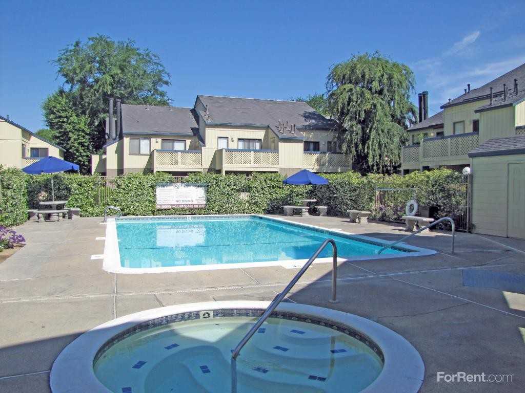 Village at Lakeside Apartments - Photo 3 of 11